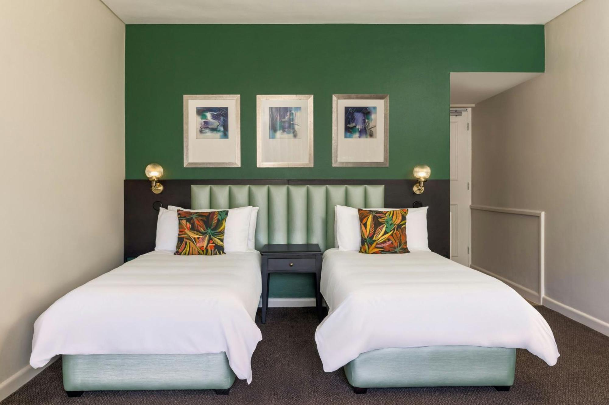 Lord Charles Hotel Somerset West Buitenkant foto